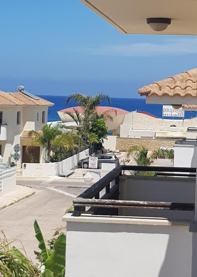 Pernera 33 Beach House プロタラス エクステリア 写真