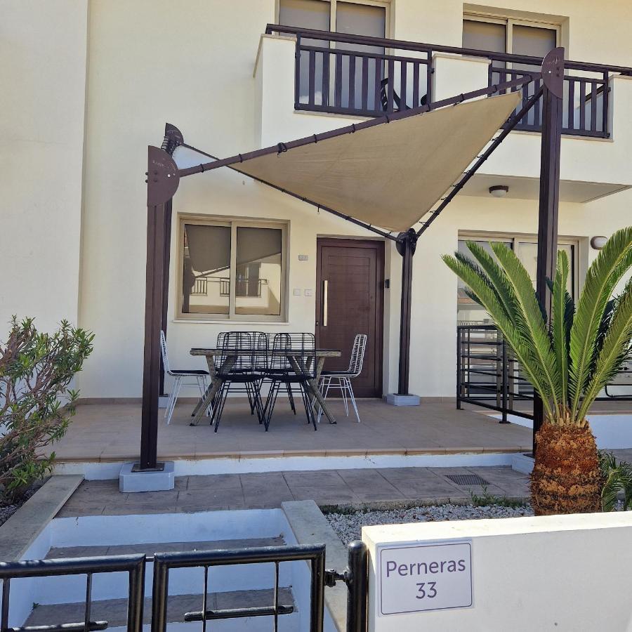 Pernera 33 Beach House プロタラス エクステリア 写真